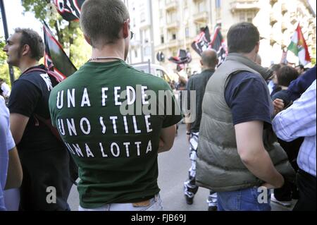 Milan, Italie, démonstration du groupe de néonazis 'Forza Nuova' Banque D'Images