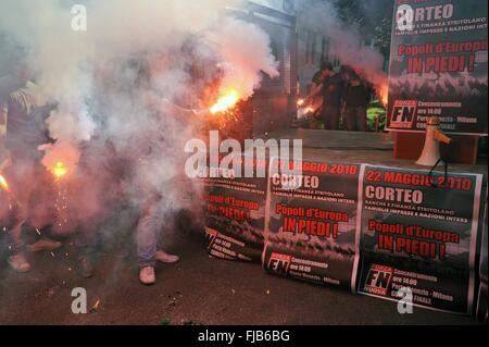 Milan, Italie, démonstration du groupe de néonazis 'Forza Nuova' Banque D'Images