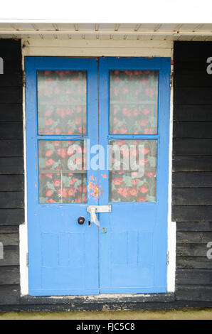 Blue Beach Hut portes Banque D'Images