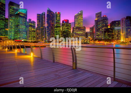 Marina de Singapour au coucher du soleil Banque D'Images