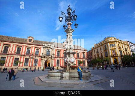 Plaza Virgen de los Reyes. Séville, Andalousie. L'Espagne. Banque D'Images