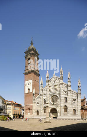 Duomo di Monza Monza ou Cathédrale, Italie. Également connu sous le nom de la Basilique de San Giovanni Battista. Banque D'Images