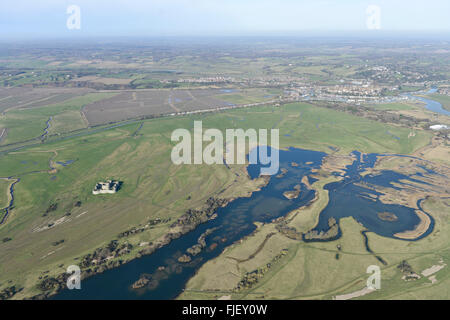 Une large vue de la région autour de seigle et le Château de Camber dans l'East Sussex Banque D'Images