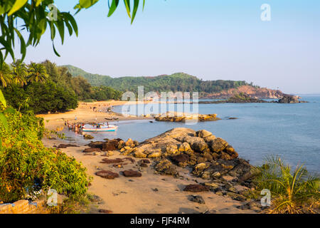 Om Beach Gokarna, dans l'état indien du Karnataka est une populaires chez les pour les routards. Banque D'Images