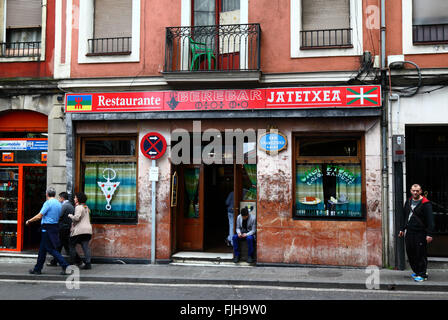 Restaurant berbère dans la Calle San Francisco Bilbao, Pays Basque, Espagne Banque D'Images