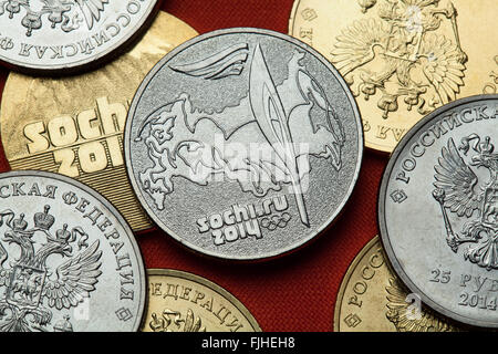 Coins de la Russie. Route des Jeux Olympiques d'hiver de 2014 à Sotchi olympique Relais représenté dans la pièce commémorative russe rouble 25. Banque D'Images