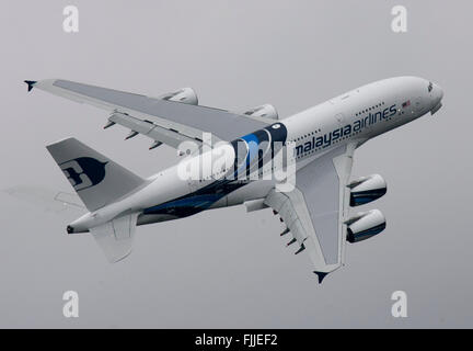 Un avion de ligne Airbus A380 de Malaysia Airlines Banque D'Images