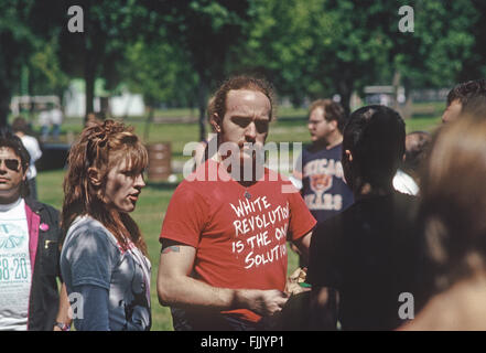 Chicago, Illinois, USA, septembre 1988 KKK et les Nazis rassemblement à Marquette Park de Chicago. Credit : Mark Reinstein Banque D'Images