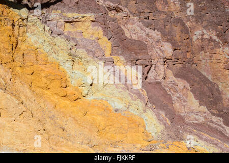 Fosses d'ocre, West MacDonnell Ranges, Territoire du Nord, Australie Banque D'Images