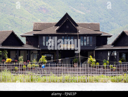 'Sky Lake' Resort Hotel, lac Inlay, Myanmar Banque D'Images