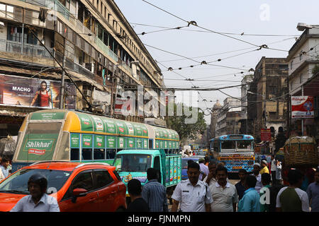 19 février 2016. Barabazaar la circulation routière à l'ouest du Bengale, Calcutta. Photo de Palash Khan Banque D'Images