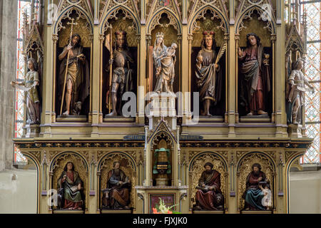 À l'intérieur de la cathédrale de Saint Barthélémy Banque D'Images