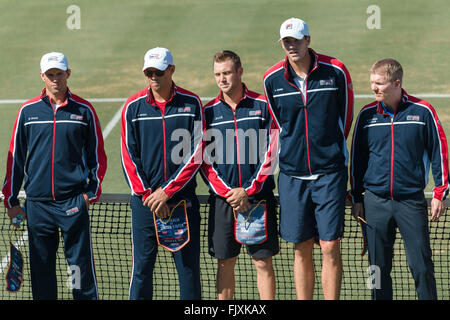 Melbourne, Australie. 4e Mar, 2016. L'équipe américaine lors de la cérémonie d'ouverture pour le groupe BNP Paribas Groupe mondial de la Coupe Davis Premier tour entre l'Australie et USA à Kooyong tennis club à Melbourne, Australie. Live News Crédit : Cal Sport Media/Alamy Live News Banque D'Images