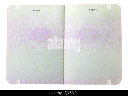 Ancienne vierge pages passeport australien isolé sur fond blanc. Banque D'Images