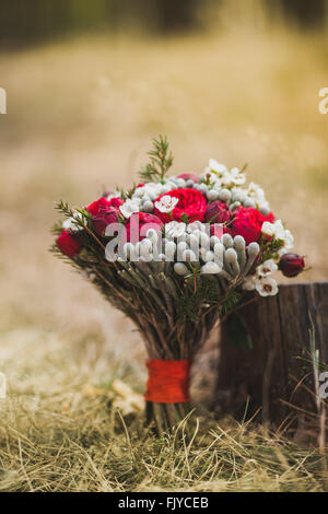 Beau bouquet de fleurs de mariage. Tonique et de l'image stylisée à style rétro. Banque D'Images