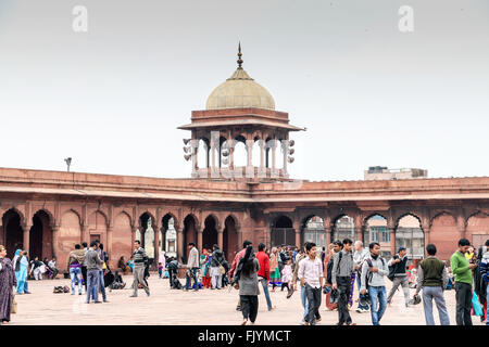 Gate Lahori, l'entrée principale au Fort Rouge, Delhi, Inde, Asie Banque D'Images