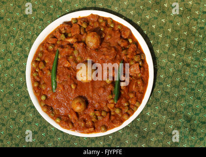 Curry de pois et de champignons plat indien - Banque D'Images