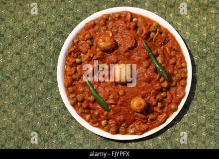 Curry de pois et de champignons plat indien - Banque D'Images