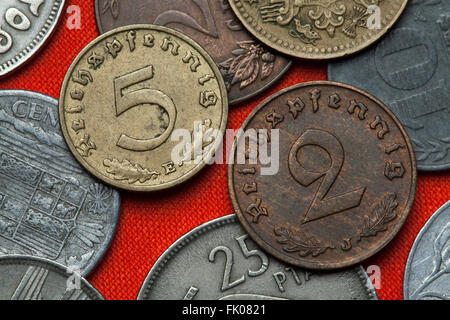 Coins de l'Allemagne nazie. Pièces Reichspfennig allemand (1938). Banque D'Images