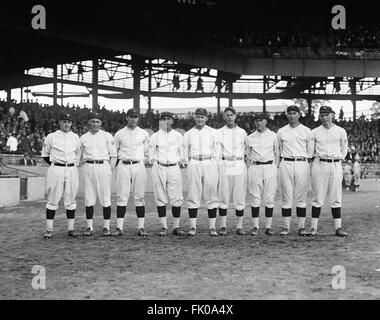 Les sénateurs de Washington, Major League Baseball Team, Team Portrait avec Walter Johnson (au centre), Griffith Stadium, Washington DC, Banque D'Images