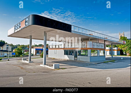 Dépanneur de station Hors des affaires Banque D'Images