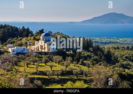 Église blanc et bleu dans l'île de Kos, Grèce Banque D'Images