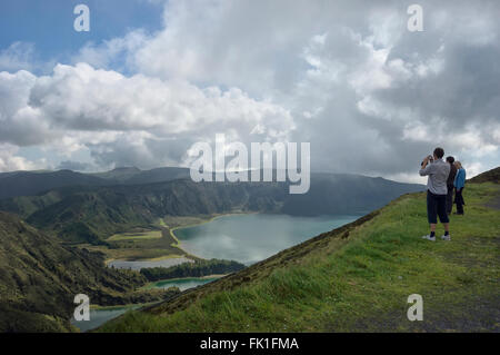 Le Lagoa do Fogo (Fire Lake). L'île de São Miguel. Archipel des Açores. Le Portugal. L'Atlantique. L'Europe. Banque D'Images