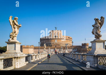 Rome, Italie. À l'échelle Ponte Sant'Angelo à Castel Sant'Angelo Banque D'Images