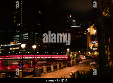 Clarke Quay, Singapour de nuit Banque D'Images