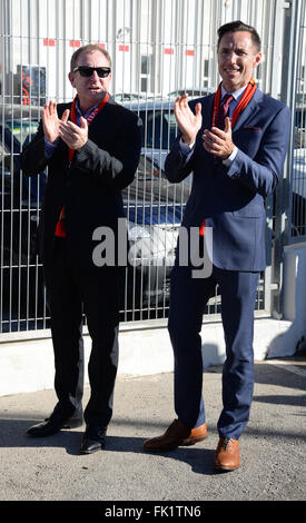 Robert Sarver, le nouveau propriétaire de real Mallorca, l'équipe de football espagnole, pendant le match de centenaire de la Club des Baléares à Palma. Banque D'Images