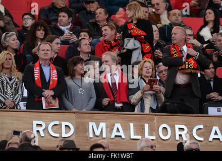 Robert Sarver, le nouveau propriétaire de real Mallorca, l'équipe de football espagnole, pendant le match de centenaire de la Club des Baléares à Palma. Banque D'Images