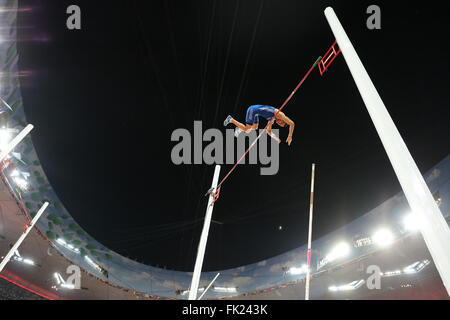 À la perche. Kostas Filippidis (GRE) à l'es Championnats du monde d'athlétisme de Moscou,2013 Banque D'Images