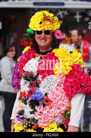 Redruth, Cornwall, UK. Le 05 Mar, 2016. Célébration de la journée de St Piran Cornwall Redruth (Sat). Le saint patron de la Cornouailles est honoré avec des défilés à villes comté. Credit : Dorset Media Service/Alamy Live News Banque D'Images