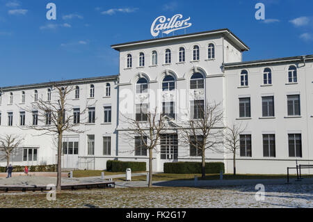 Maison Cailler à Broc, Suisse, est le siège social et usine de chocolat Cailler, hébergeant également un musée du chocolat. Banque D'Images