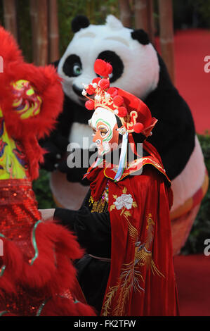 Londres, Royaume-Uni. Mar 6, 2016. Atmosphère à la première européenne de "Kung Fu Panda 3' à Odéon Leciester Square. Credit : Ferdaus Shamim/ZUMA/Alamy Fil Live News Banque D'Images