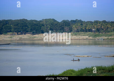 L'Asie, l'Asie du Sud-Est, le Myanmar, la rivière Chindwin, Monywa Banque D'Images