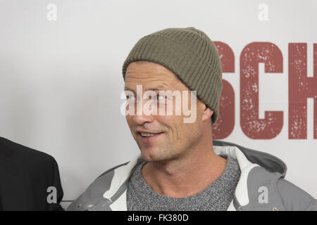 Les célébrités assistant à la première du film 'Tschiller : hors-service" au Cinemaxx avec Til Schweiger : où : Hambourg, Allemagne : 04 févr. 2016 Lorsque Banque D'Images