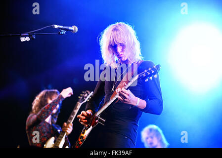 BILBAO, ESPAGNE - 31 OCT : Go Go Berlin (groupe de rock danois) performance live à Bime Festival le 31 octobre 2014 à Bilbao, en Espagne. Banque D'Images