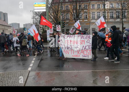 Manifestation à l'avance de la Journée de la femme à Berlin, Allemagne. Banque D'Images