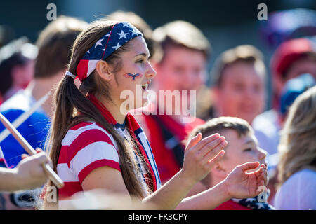 Nashville, Tennessee, USA. 06 Mar, 2016. US lors de la Coupe elle croit Women's International match de football entre la France et les États-Unis chez Nissan Stadium le 6 mars 2016 à Nashville, Tennessee. Jacob Kupferman/CSM Crédit : Cal Sport Media/Alamy Live News Banque D'Images