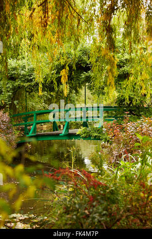 Jardins du pont et de l'étang de Giverny monet Banque D'Images