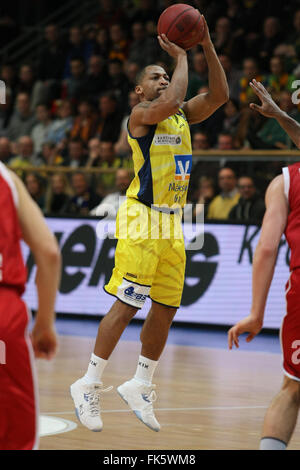 Hagen, Allemagne. 06 Mar, 2016. Hagen, Allemagne, Brose Baskets battu Phoenix Hagen avec 66:87.En Photo David Bell # 5 (Phoenix Hagen) © Maik Boenisch/Pacific Press/Alamy Live News Banque D'Images