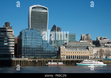 Vue de la ville de Londres à partir de la rive sud, Londres, Angleterre, Royaume-Uni, Europe Banque D'Images