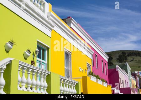 Chalets colorés, Bo Kaap district Cape Malay, Cape Town, Afrique du Sud, l'Afrique Banque D'Images