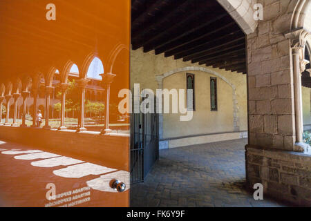 Reial Monestir de Santa Maria de Pedralbes. Barcelone. Banque D'Images