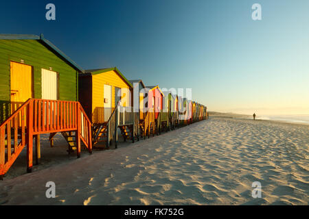 Cabines de plage à Muizenberg, Western Cape, Afrique du Sud Banque D'Images