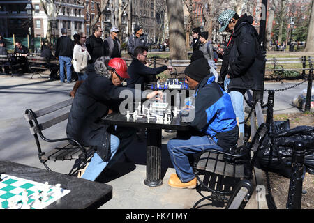 Jeu d'échecs du Parc Washington Square New York City Banque D'Images