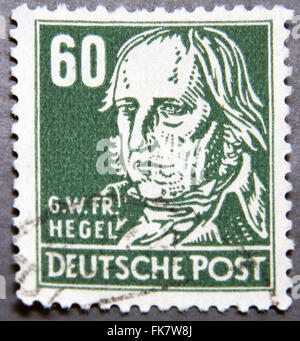 Allemagne - VERS 1952 : timbres en Allemagne montre portrait de Georg Wilhelm Friedrich Hegel, vers 1952 Banque D'Images