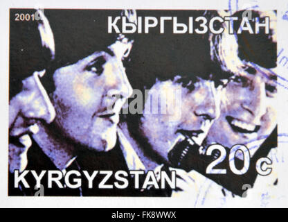 KIRZIGUISTAN - circa 2001 : timbres en Kirziguistan montre les Beatles, vers 2001 Banque D'Images