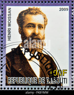 DJIBOUTI - circa 2009 : stamp dédié aux prix Nobel de chimie montre Henri Moissan, circa 2009 Banque D'Images